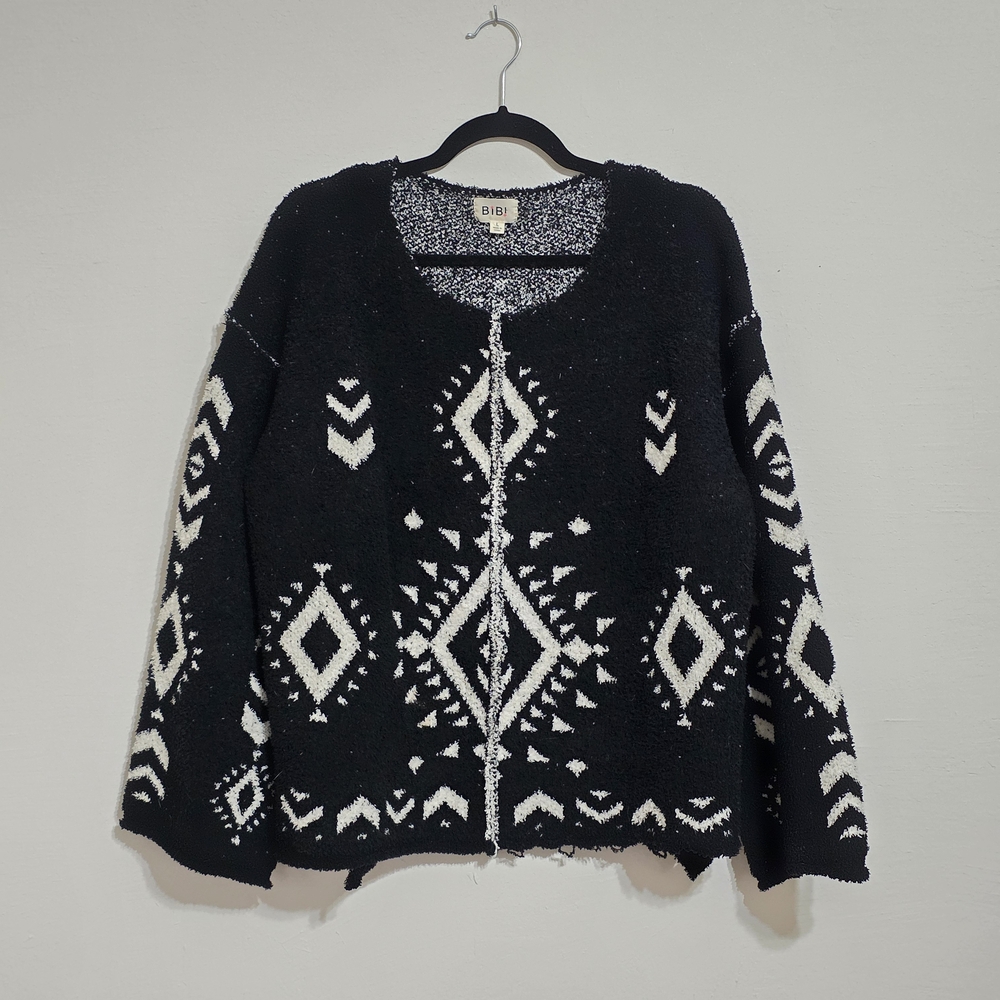 BiBi Black and White Boho Tribal Geometric Pattern Sweater